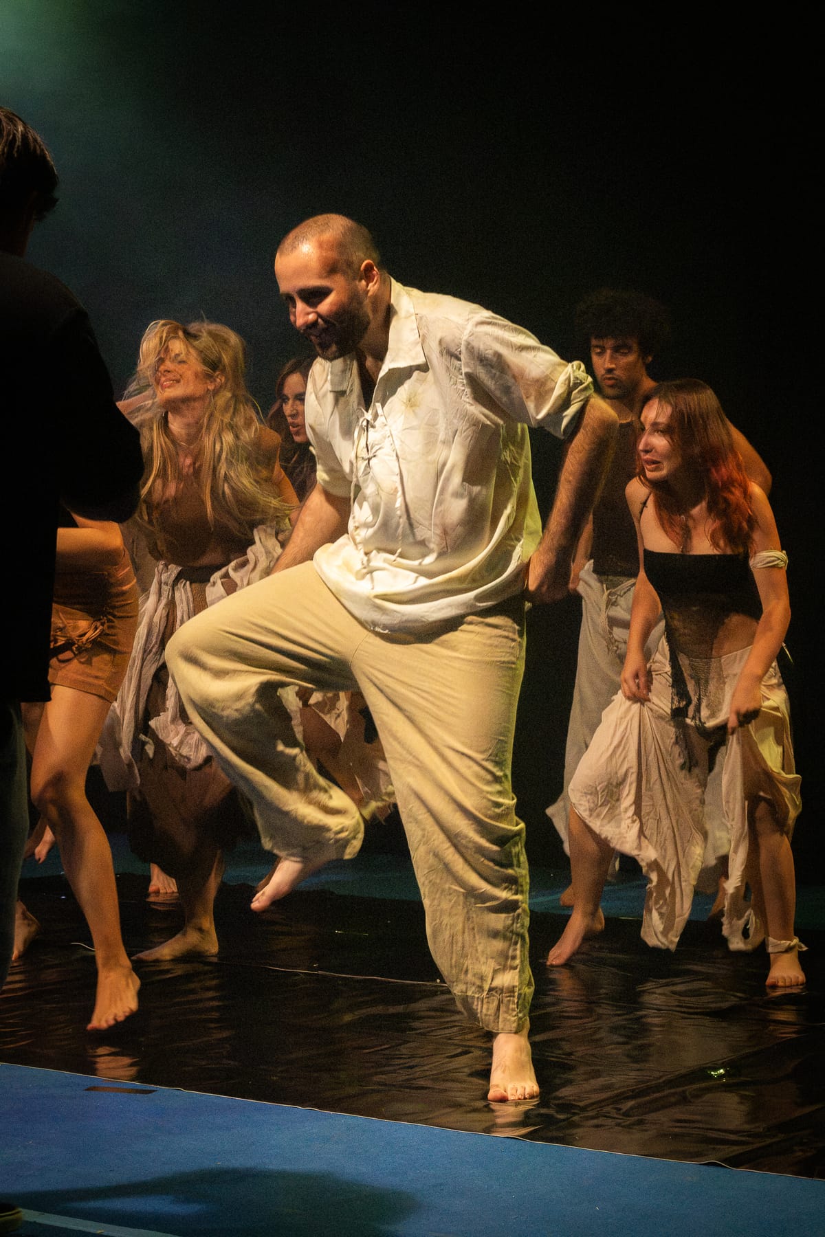Basi di Teatro Danza: il corpo che prende la scena