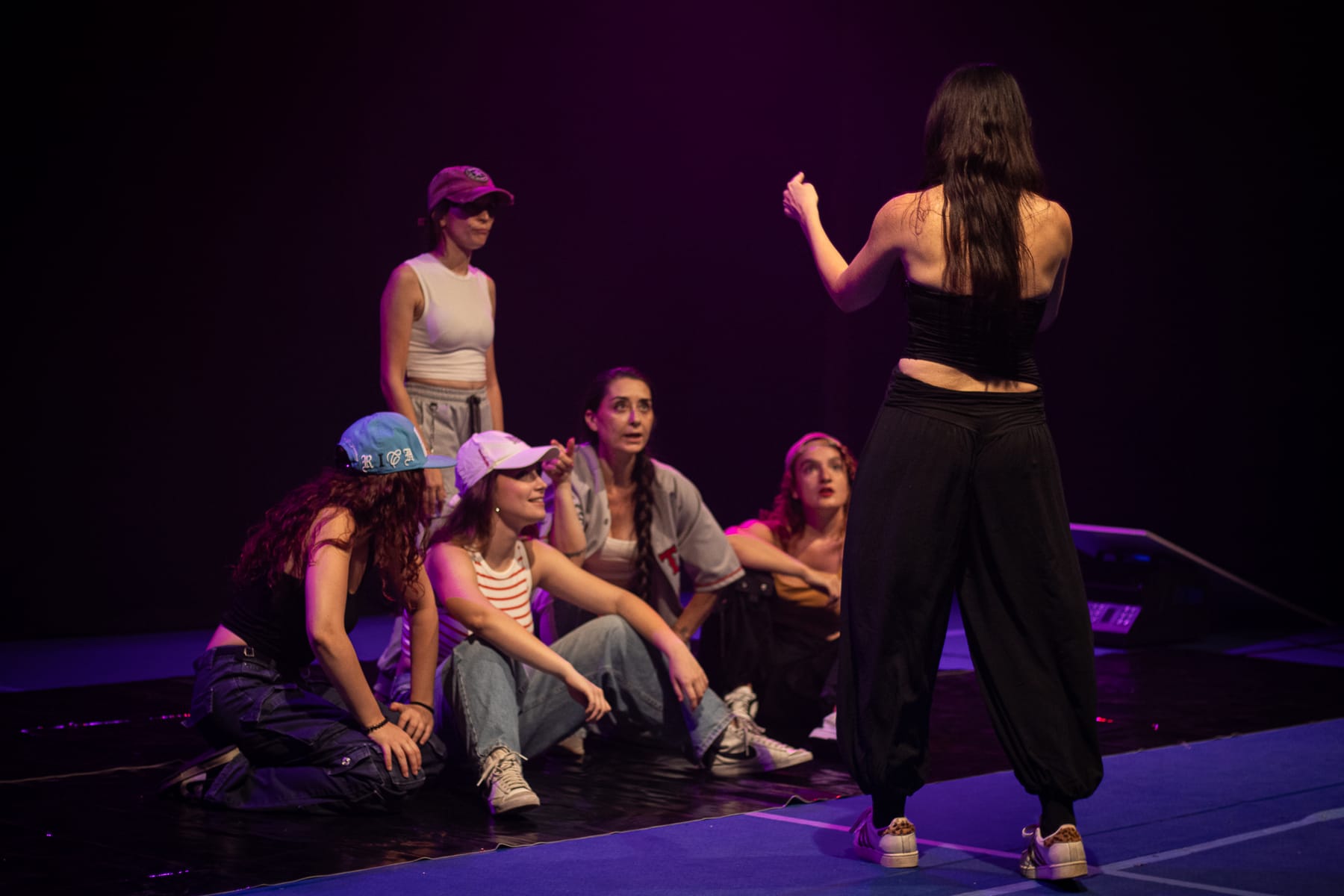 Le prove di Talenti Stravaganti: si prova al buio, si cresce in luce